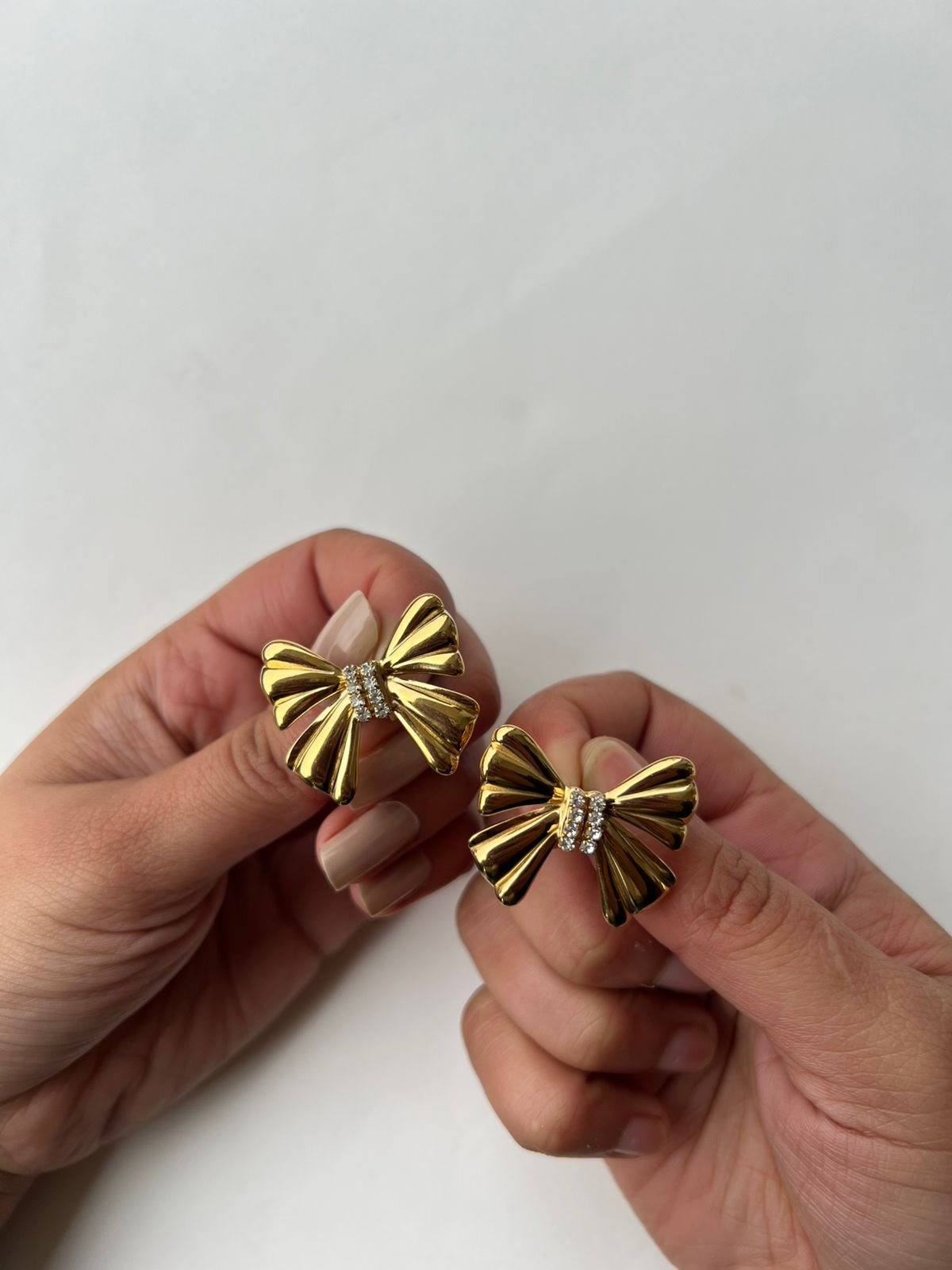 Charm Knot