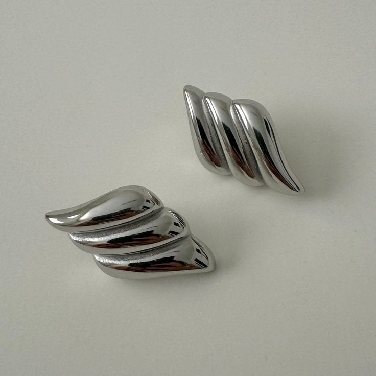 Dazzle Studs